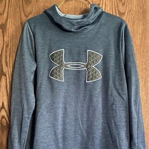 Under armor loose medium sweatshirt